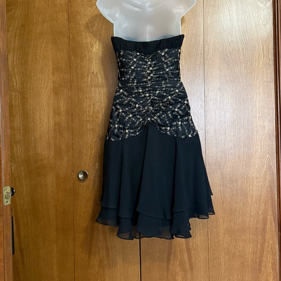Vintage Betsey Johnson Black n Gold Strapless Formal Dress Size 2 - Picture 2 of 7